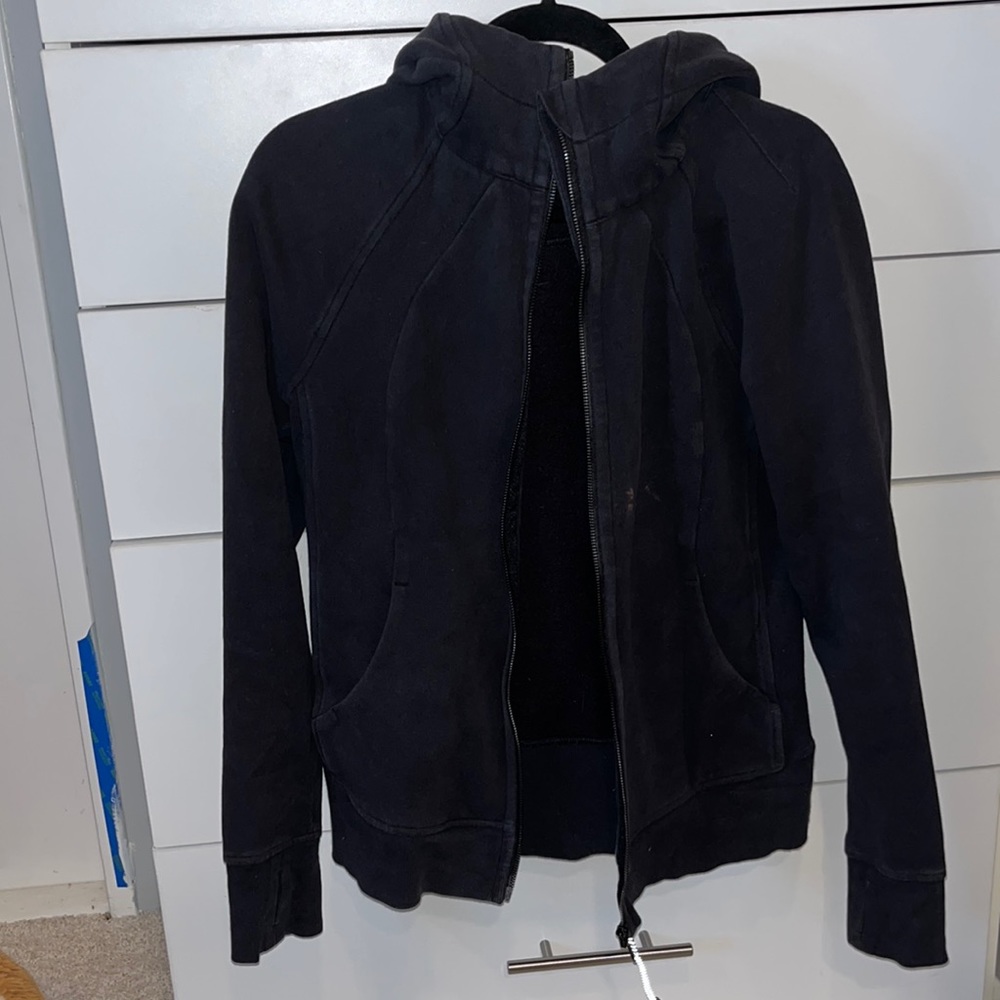 Lululemon black zip up hoodie